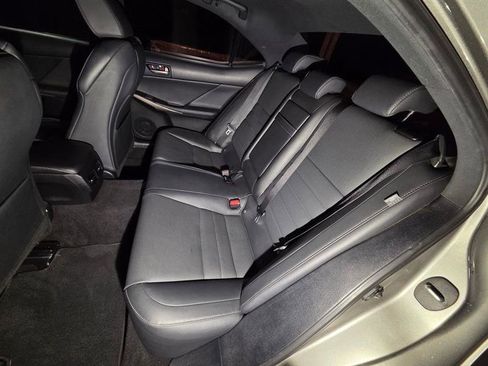 Used 2020 Lexus IS 300 F Sport image 12