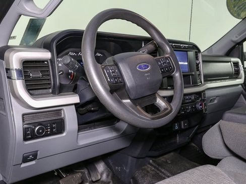 Used 2024 Ford F250 XLT w/ FX4 Off-Road Package image 18