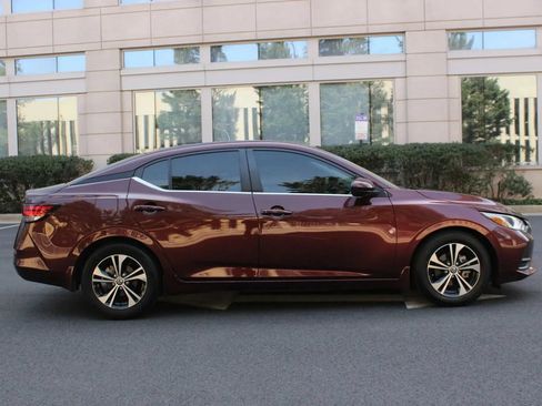 Used 2022 Nissan Sentra SV w/ All-Weather Package FWD image 6