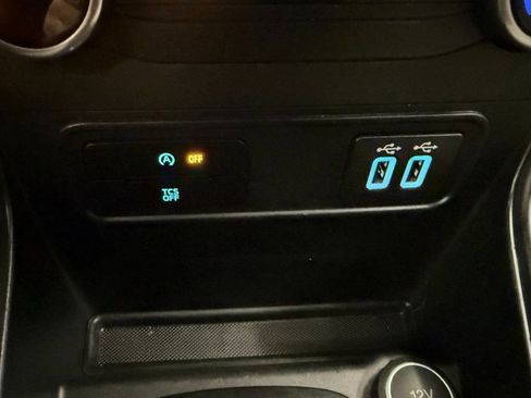 Used 2021 Ford EcoSport S image 16