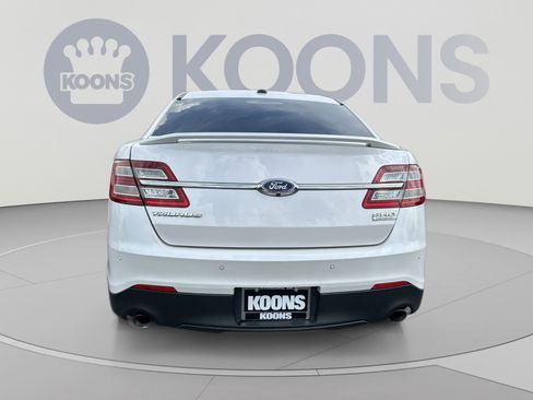 Used 2018 Ford Taurus SHO AWD/4WD image 10