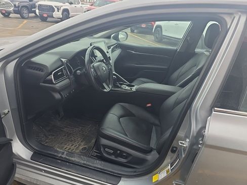 Used 2024 Toyota Camry XSE image 14