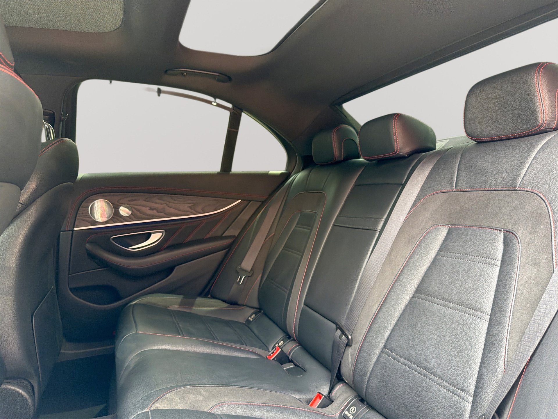 Used 2020 Mercedes-Benz E 53 AMG 4MATIC Sedan image 27
