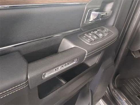 Used 2018 RAM 2500 Laramie w/ Convenience Group image 40