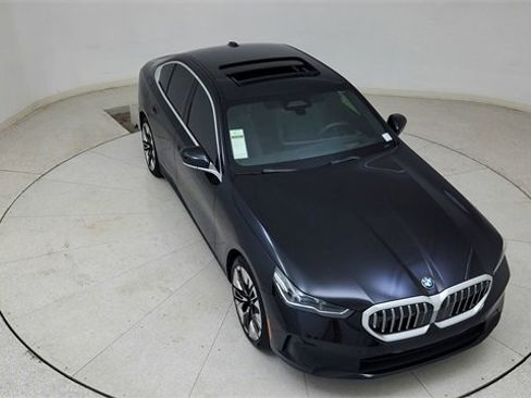 Used 2025 BMW 540i xDrive image 79
