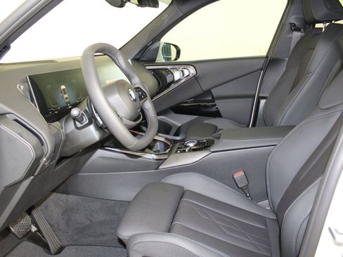 New 2026 BMW X3 xDrive30 w/ Convenience Package image 24