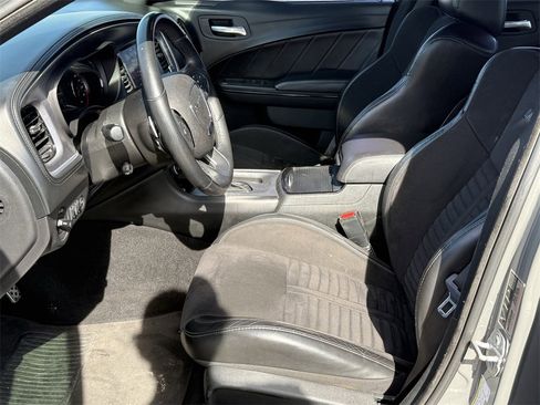 Used 2019 Dodge Charger Scat Pack w/ Daytona Edition Group image 12