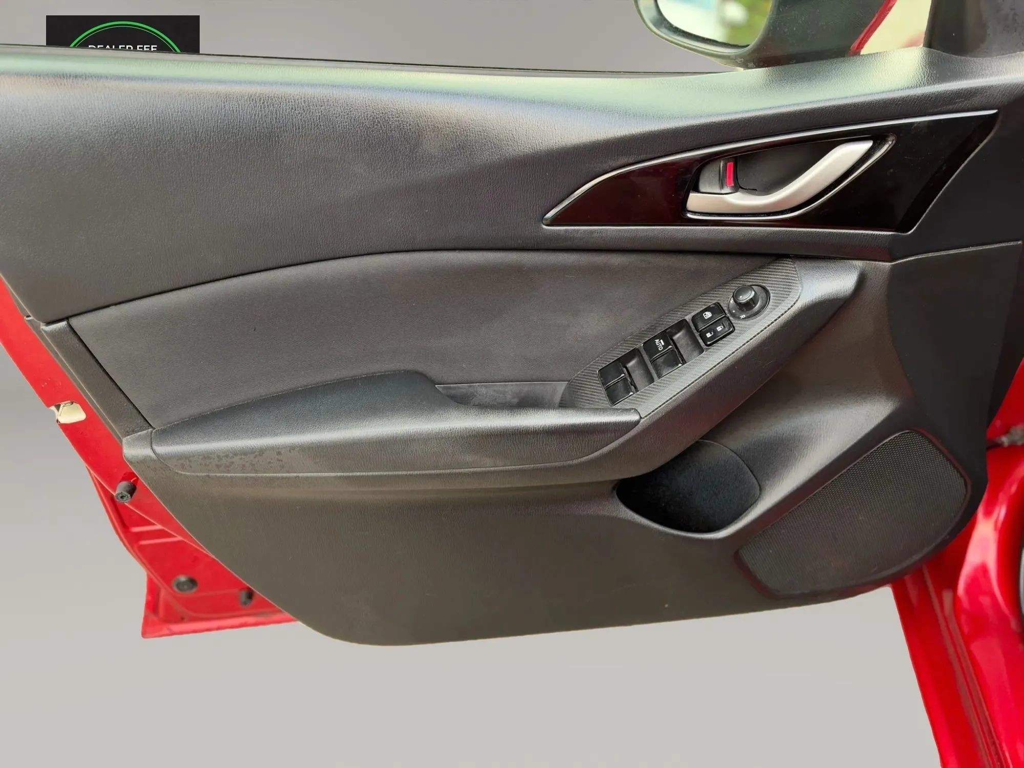 Used 2015 MAZDA MAZDA3 i Sport FWD image 10
