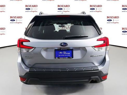 Used 2023 Subaru Forester Premium AWD/4WD image 7