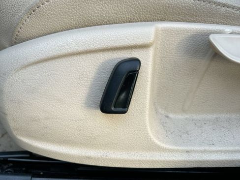 Used 2014 Volkswagen Jetta SE FWD image 12