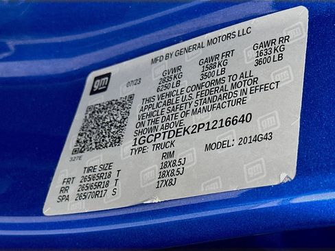 Used 2023 Chevrolet Colorado Z71 w/ Advanced Trailering Package image 31