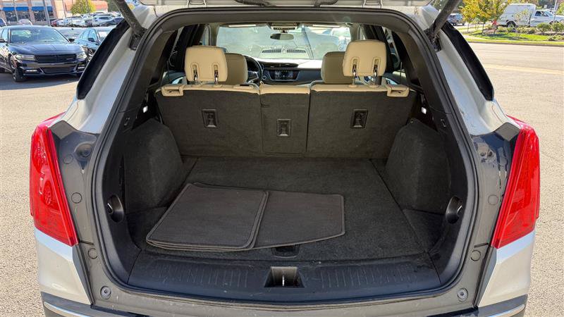 Used 2019 Cadillac XT5 FWD image 45