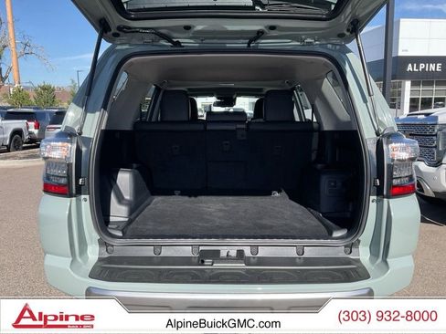 Used 2023 Toyota 4Runner TRD Off-Road Premium w/ Moonroof Package AWD/4WD image 20