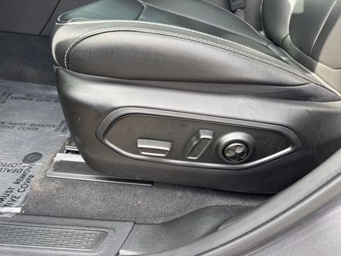 Used 2025 Jeep Grand Cherokee Limited 4xe w/ MOPAR Finishing Package image 21