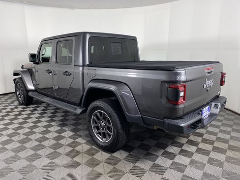 Used 2020 Jeep Gladiator Overland w/ Dual Top Group AWD/4WD image 10
