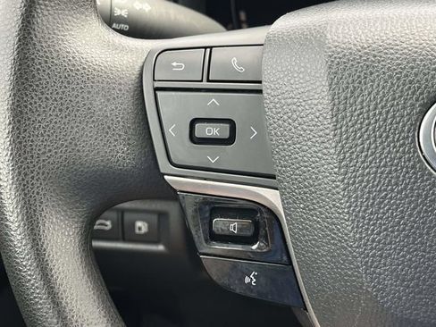 Used 2025 Toyota Camry LE FWD image 26
