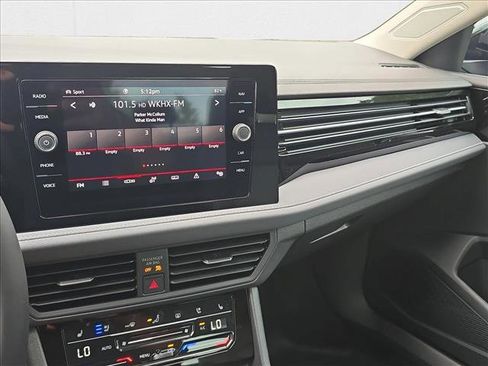 New 2025 Volkswagen Jetta SEL image 12