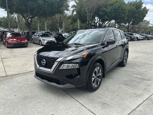 Used 2023 Nissan Rogue SV FWD image 19