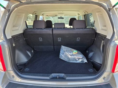 Used 2011 Scion xB FWD image 13