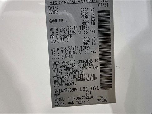 Used 2023 Nissan Murano SV image 34