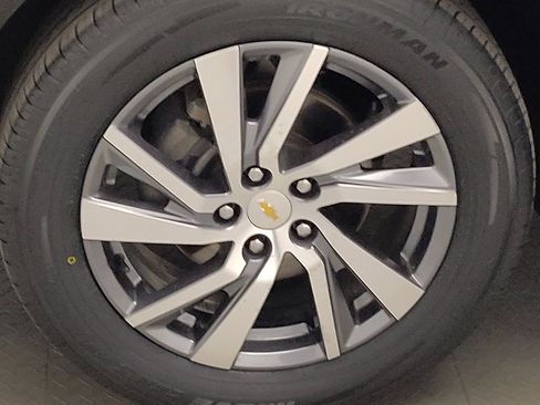 Used 2022 Chevrolet Equinox Premier AWD/4WD image 31