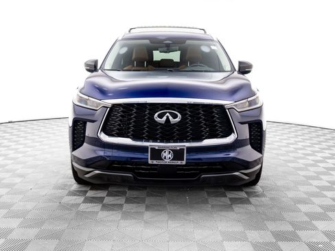 Used 2023 INFINITI QX60 Sensory w/ Vision Package AWD/4WD image 10