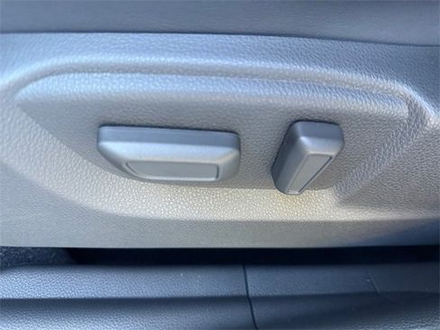 New 2026 Mitsubishi Eclipse Cross SE image 12