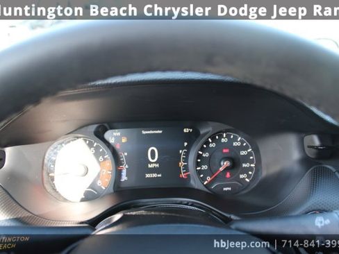 Used 2023 Jeep Compass Altitude image 22