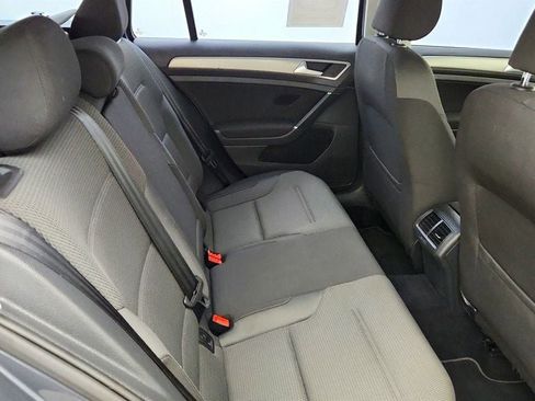 Used 2017 Volkswagen Golf S AWD/4WD image 22