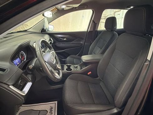 Used 2022 GMC Terrain SLE w/ Driver Convenience Package AWD/4WD image 11