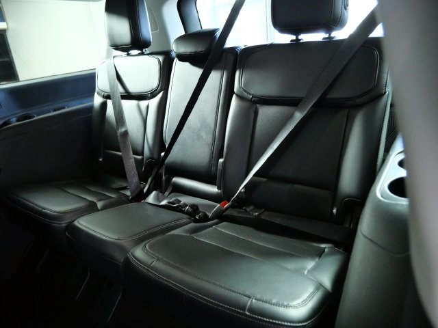 Used 2025 Ford Expedition Max Platinum AWD/4WD image 16