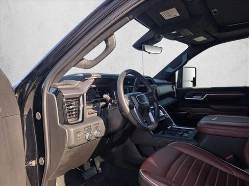 Used 2024 GMC Sierra 3500 Denali Ultimate image 14