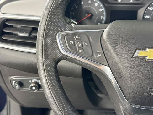 Used 2020 Chevrolet Equinox LS FWD image 16
