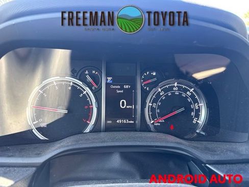 Used 2023 Toyota 4Runner TRD Off-Road Premium w/ Moonroof Package AWD/4WD image 8