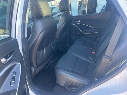 Used 2017 Hyundai Santa Fe Sport AWD/4WD image 14