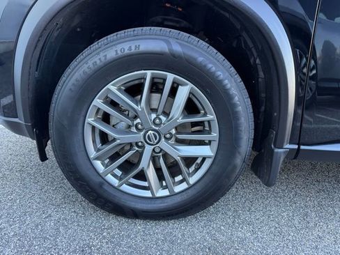 Used 2021 Nissan Rogue S image 13