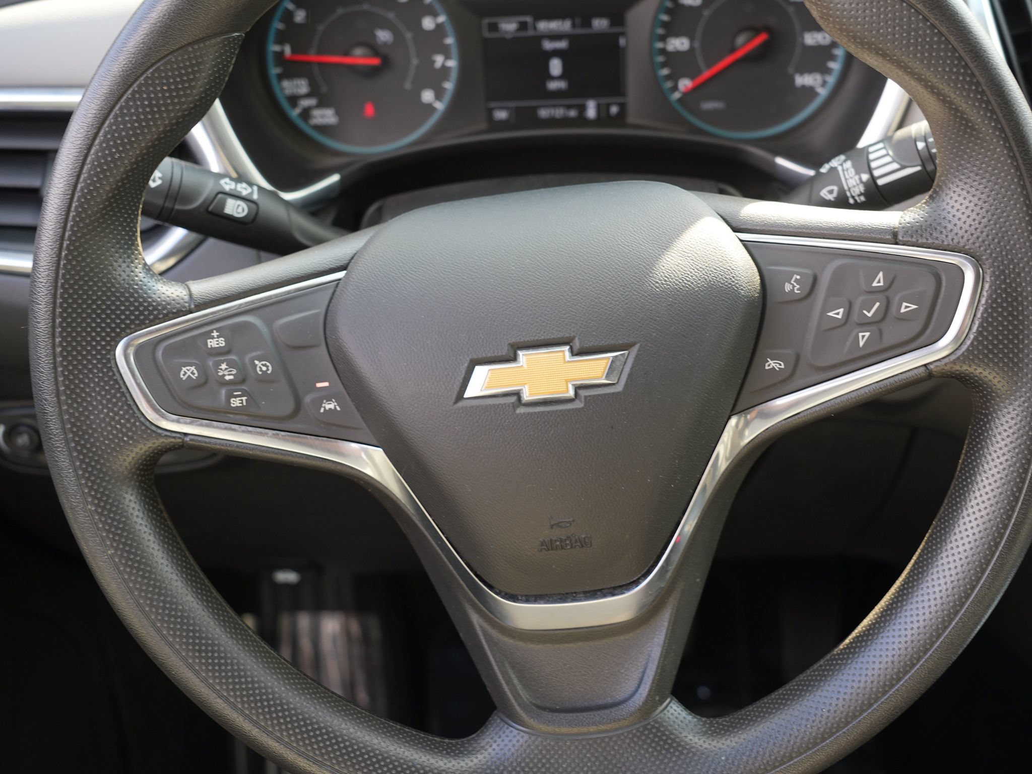 Used 2020 Chevrolet Equinox LS AWD/4WD image 23