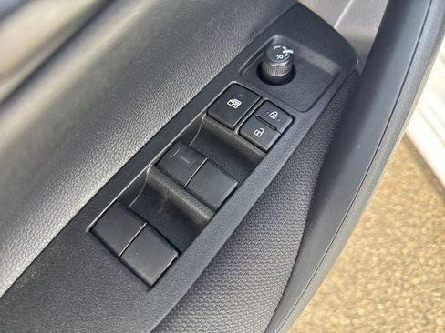 Used 2026 Toyota Corolla LE FWD image 18