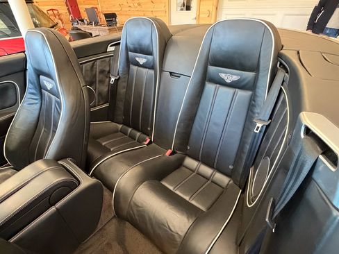 Used 2011 Bentley Continental GTC image 12