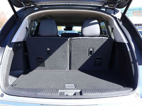 Certified 2026 Acura MDX w/ Technology Package FWD image 19