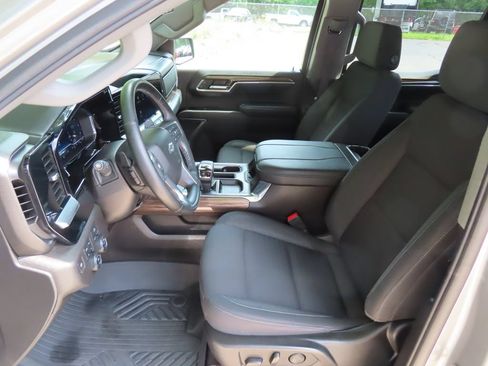 Certified 2023 Chevrolet Silverado 1500 RST AWD/4WD image 27