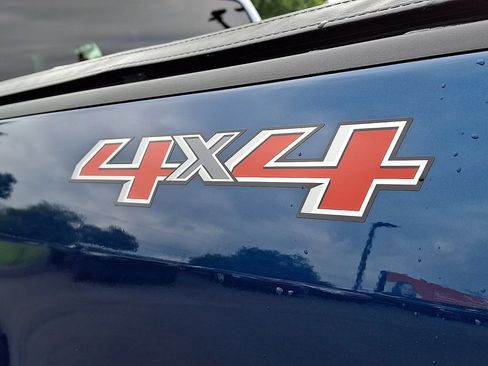 Used 2019 Chevrolet Colorado LT AWD/4WD image 32
