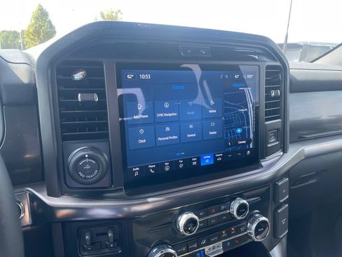 Used 2025 Ford F150 Lariat w/ Equipment Group 501A Mid AWD/4WD image 17