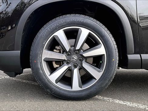 Used 2023 Honda Pilot Touring image 25