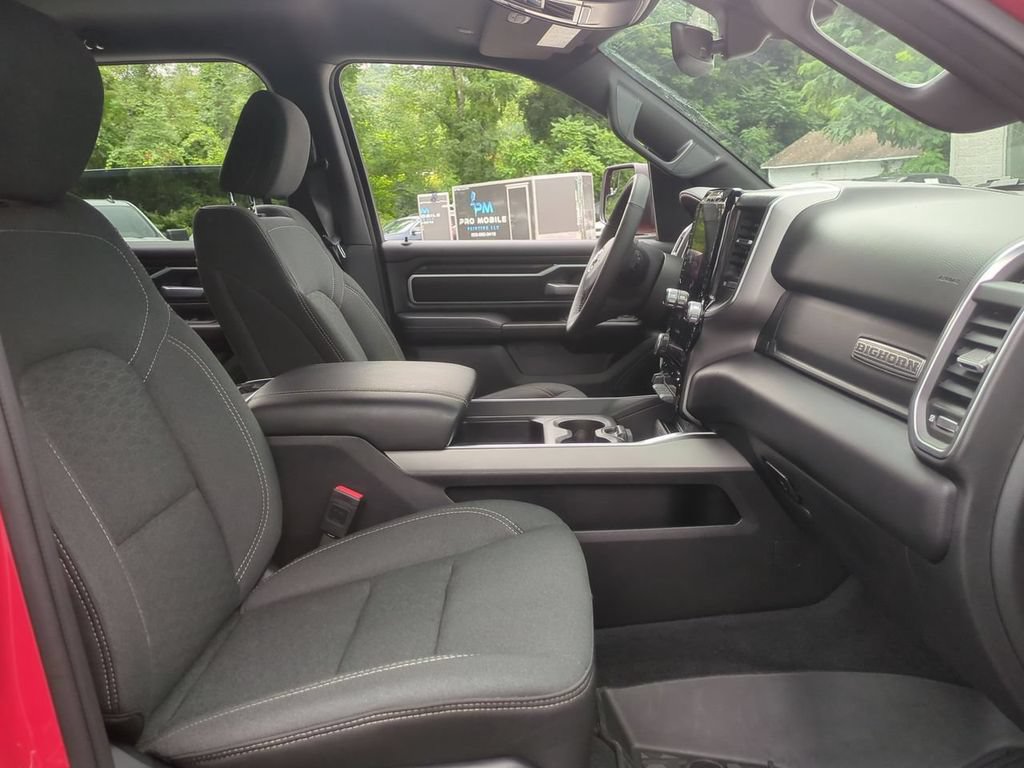 Used 2025 RAM 1500 Big Horn AWD/4WD image 28
