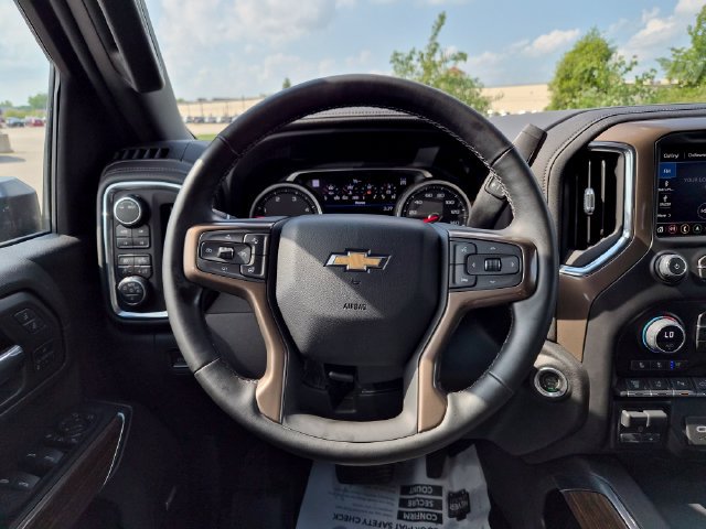 Used 2023 Chevrolet Silverado 2500 High Country w/ Z71 Off-Road Package AWD/4WD image 19