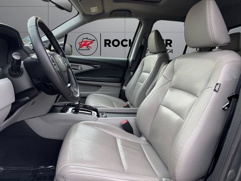 Used 2017 Honda Ridgeline RTL-E image 10