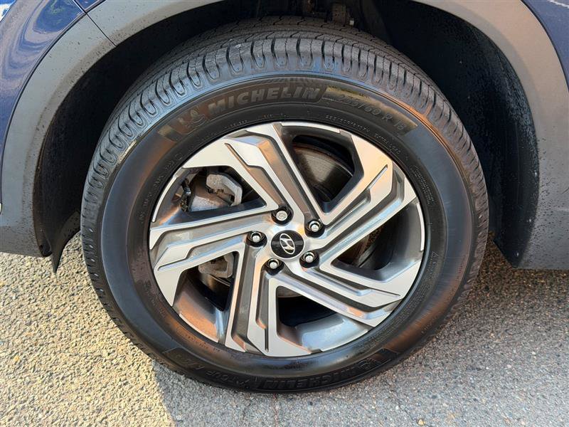 Used 2022 Hyundai Santa Fe SEL AWD/4WD image 16