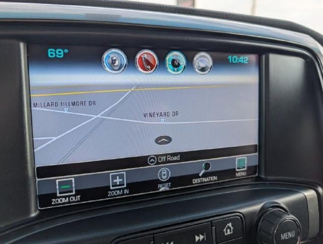 Used 2018 Chevrolet Silverado 2500 LT w/ LT Convenience Package AWD/4WD image 26