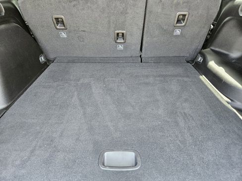 New 2024 Jeep Grand Cherokee Altitude image 25